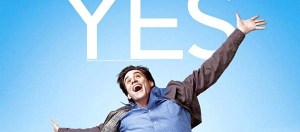 hombre feliz saltando si