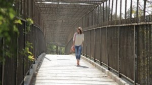 caminar por el puente