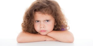 niña-enojada