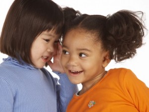 ninas-secreto-confianza-escuchar